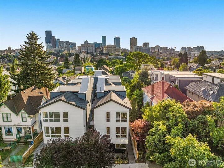 Townhouse in Seattle, Washington, United States 2 - 18398295