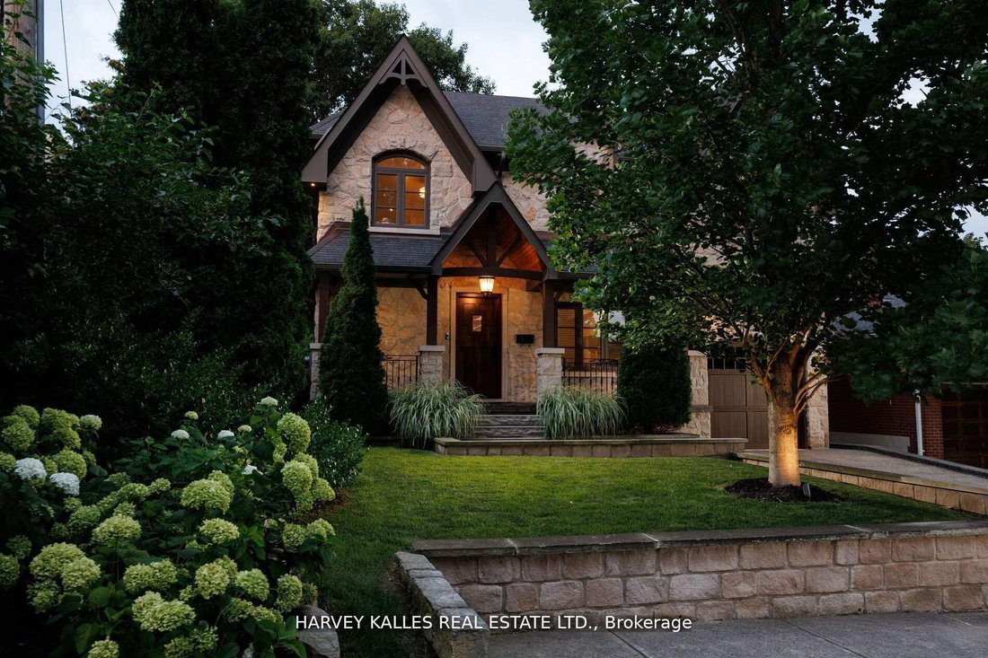 House in Toronto, Ontario, Canada 2 - 18397664