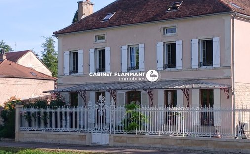 Casa a Centro-Usines, Crepand, Francia 1