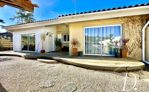 House in Messanges, Nouvelle-Aquitaine, France 1