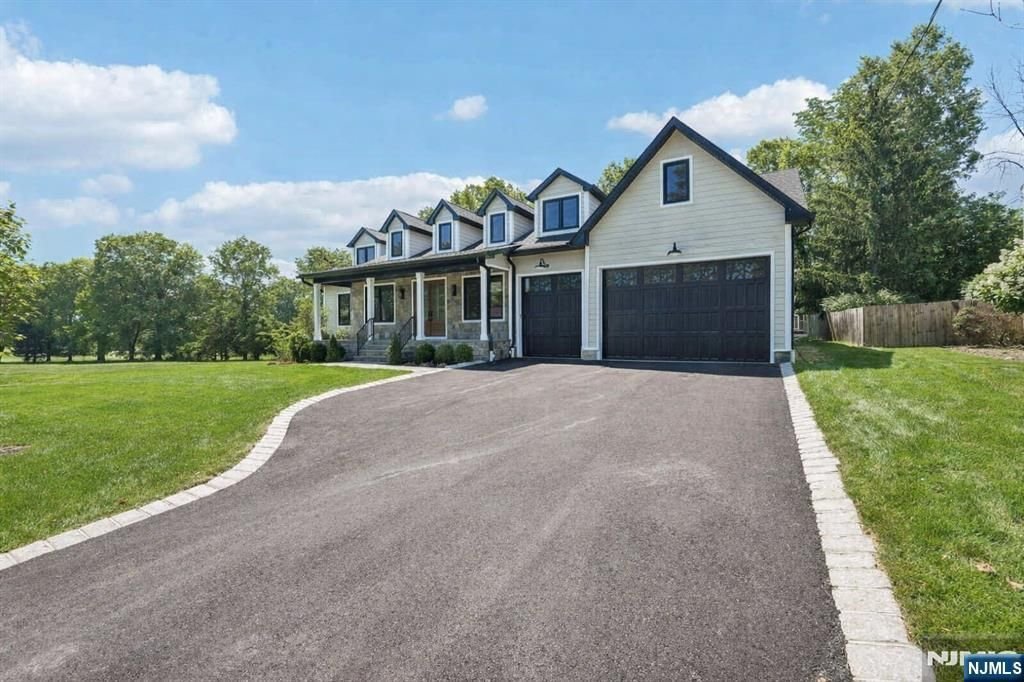 House in Wayne, New Jersey, United States 2 - 18397671