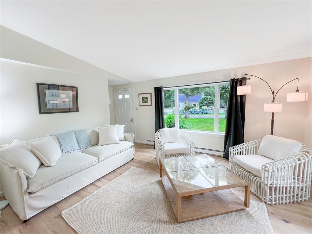 House in Oak Bluffs, Massachusetts, United States 2 - 18397644