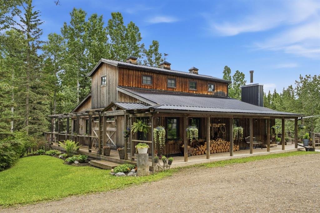 House in Water Valley, Alberta, Canada 3 - 17751344