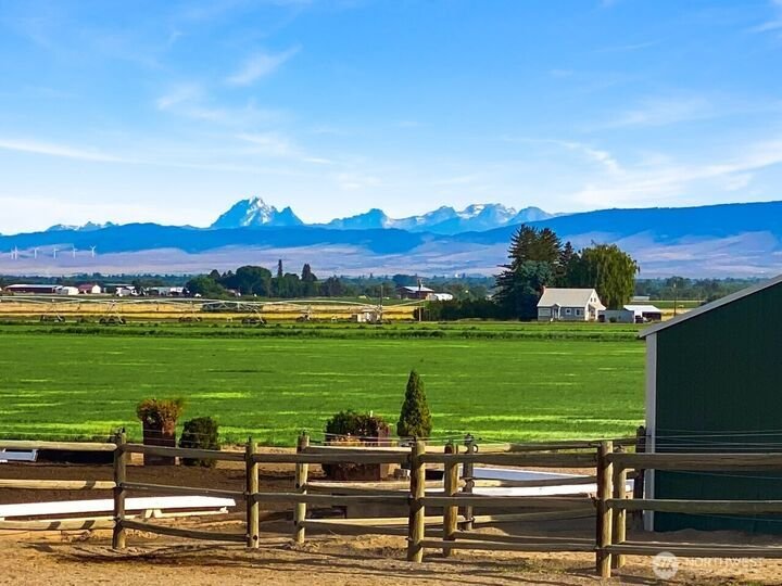 House in Ellensburg, Washington, United States 5 - 18398293