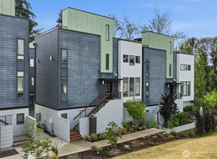 Townhouse in Bellevue, Washington, United States 1 - 18398318