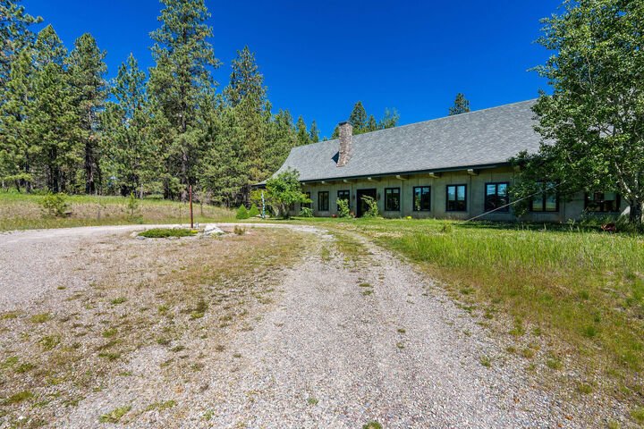 House in Bigfork, Montana, United States 2 - 18397842