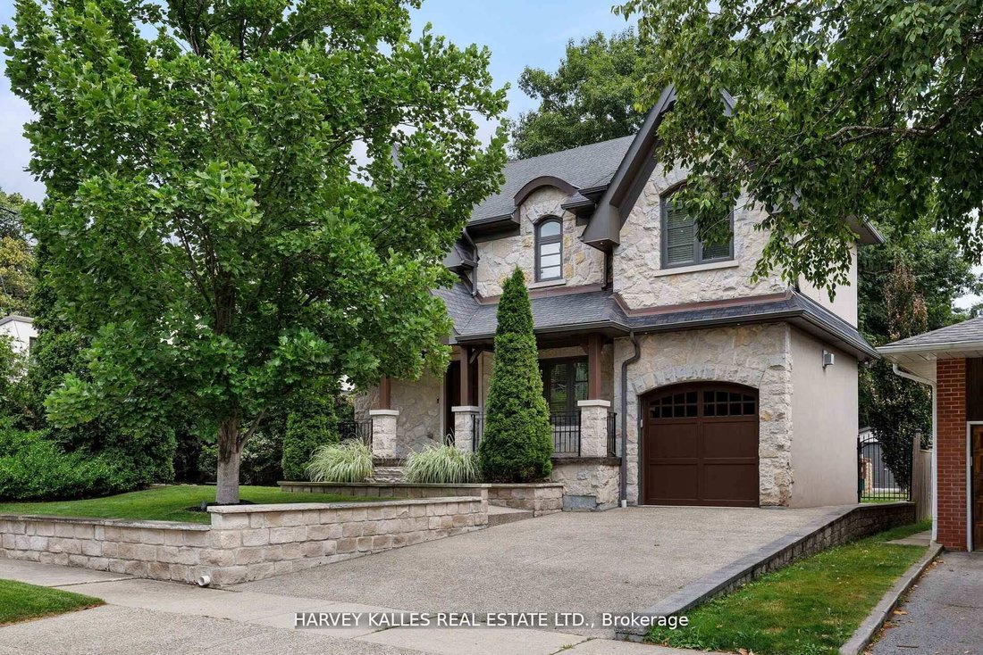 House in Toronto, Ontario, Canada 4 - 18397664