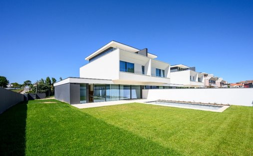 Maison à Gulpilhares e Valadares, District de Porto, Portugal 1