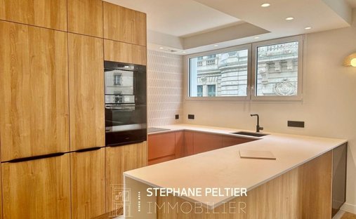 Apartment in Zone Industrielle du Prat, Vannes, France 1