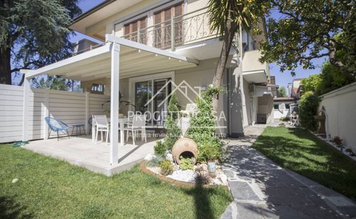 Apartment in Lido di Camaiore, Camaiore, Tuscany 1