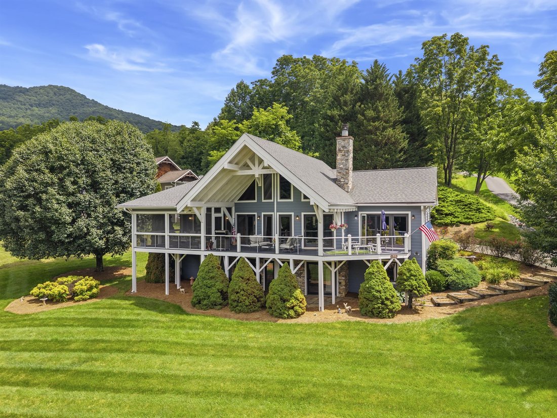 House in Waynesville, North Carolina, United States 1 - 18397721