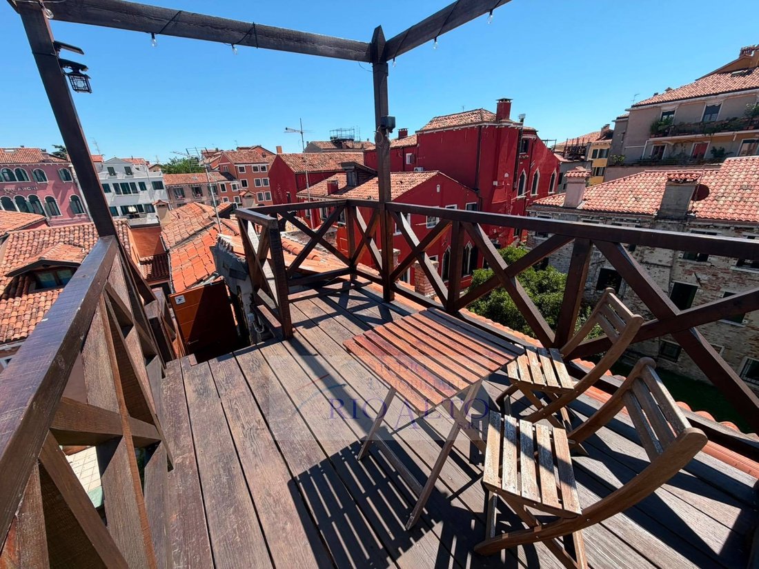 Apartment in Venice Historic Centre, Venice, Italy 1 - 18384363