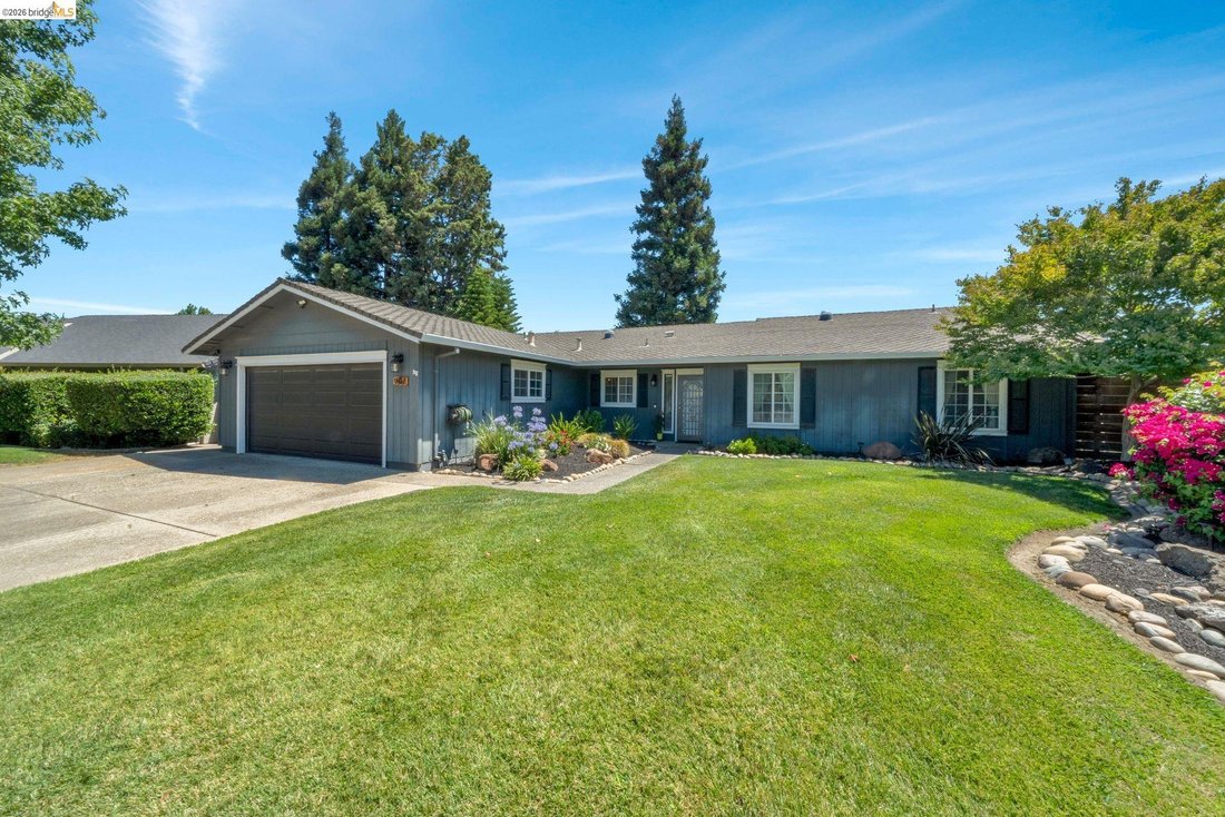 House in Lodi, California, United States 1 - 18398028