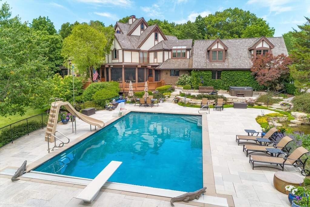 House in Barrington Hills, Illinois, United States 2 - 18397901