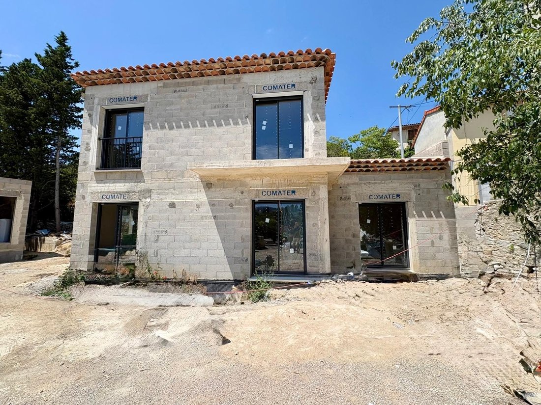House in La Valentine, Marseille, Provence-Alpes-Côte d'Azur 2 - 18398019