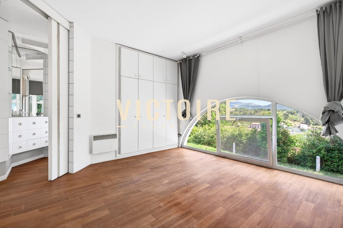 Villa in Saint Barnabé, Marseille, Provence-Alpes-Côte d'Azur 5 - 18398034