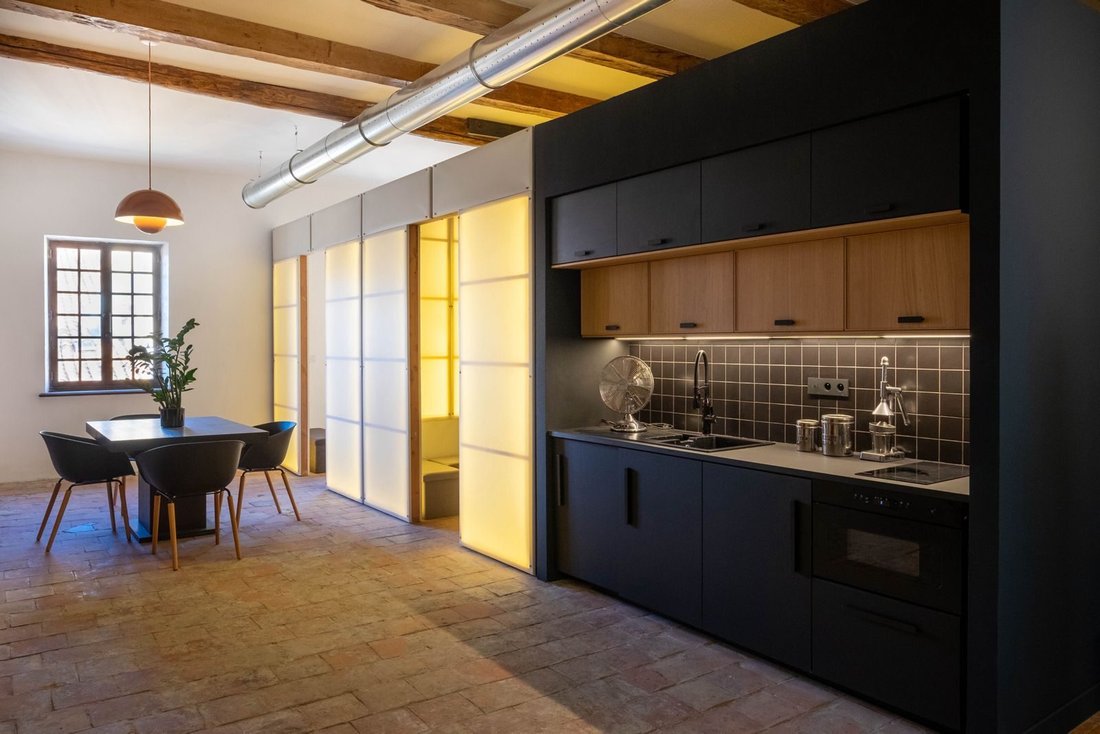 Apartment in 1er Arrondissement, Marseille, France 2 - 18398010
