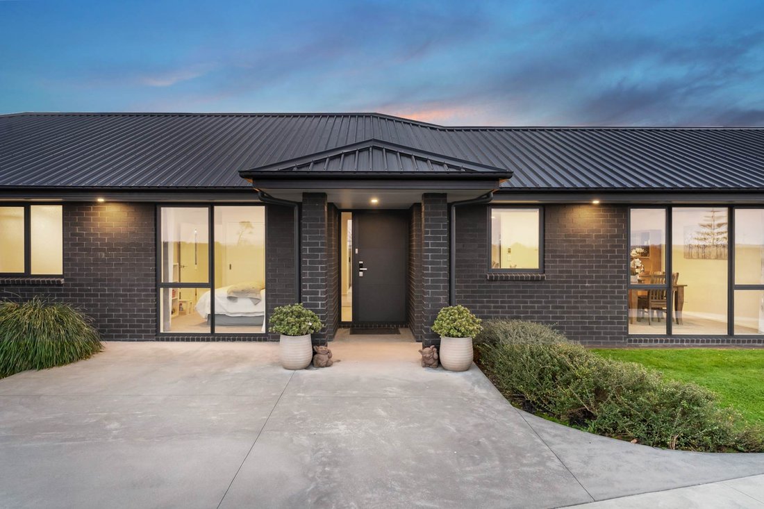 House in Pollok, Auckland, New Zealand 5 - 18397835