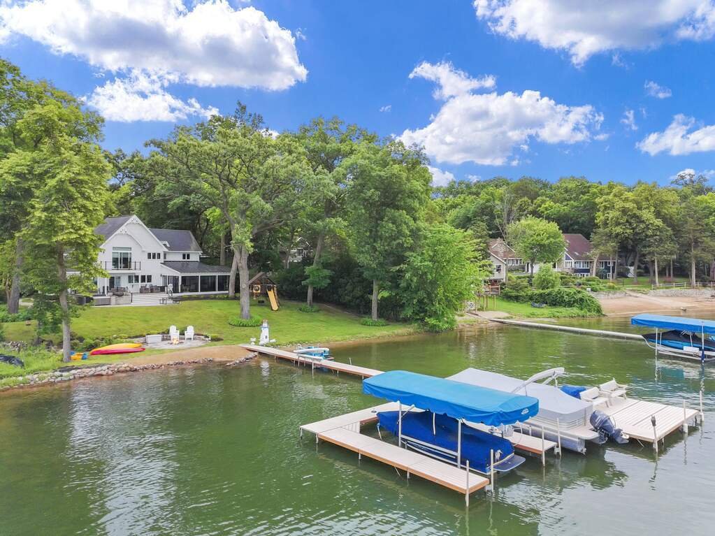 House in Twin Lakes, Wisconsin, United States 2 - 18397933