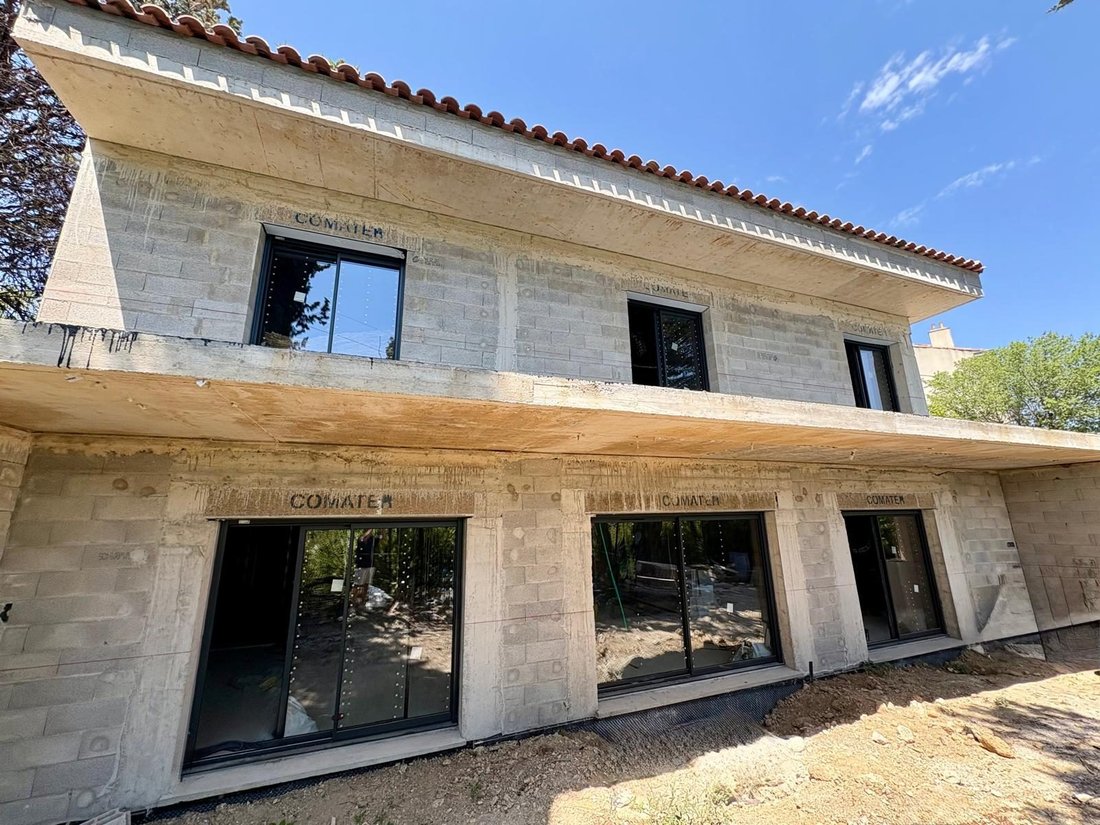 House in La Valentine, Marseille, Provence-Alpes-Côte d'Azur 4 - 18398021