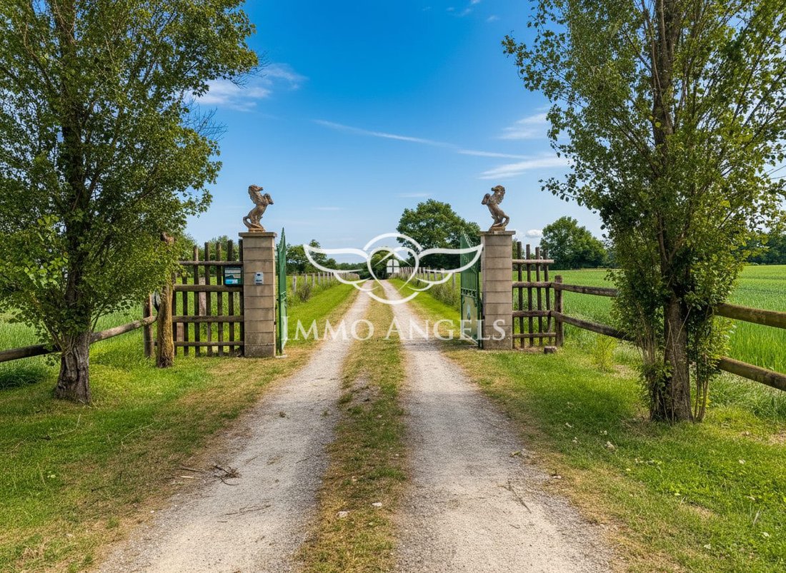 House in Argentre, Pays de la Loire, France 1 - 18398096