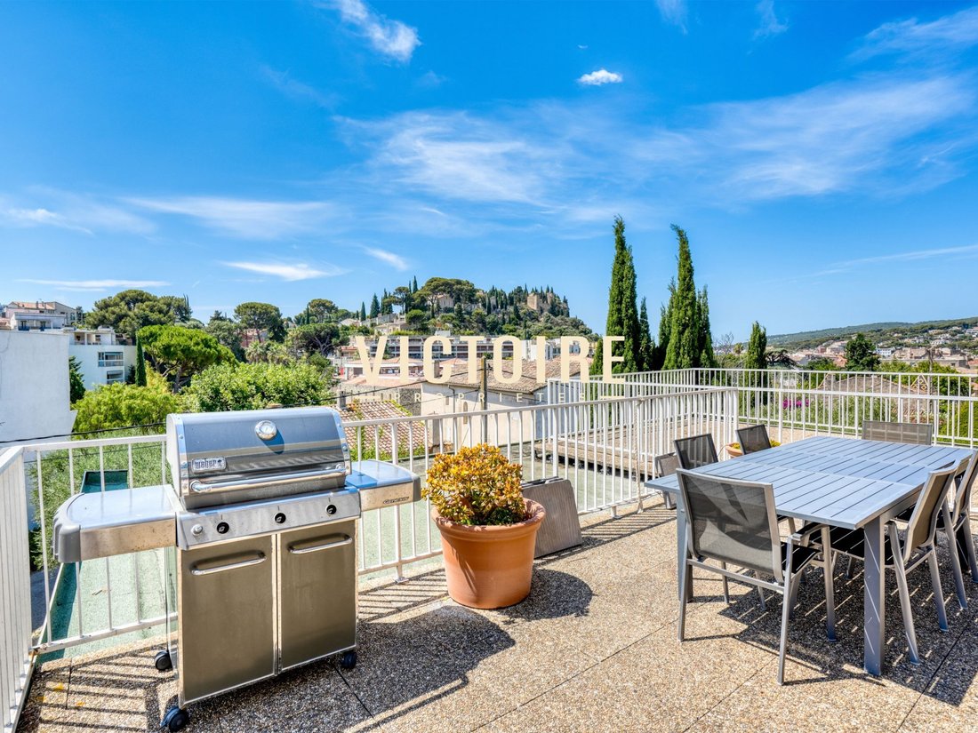 Apartment in Cassis, Provence-Alpes-Côte d'Azur, France 2 - 18398125