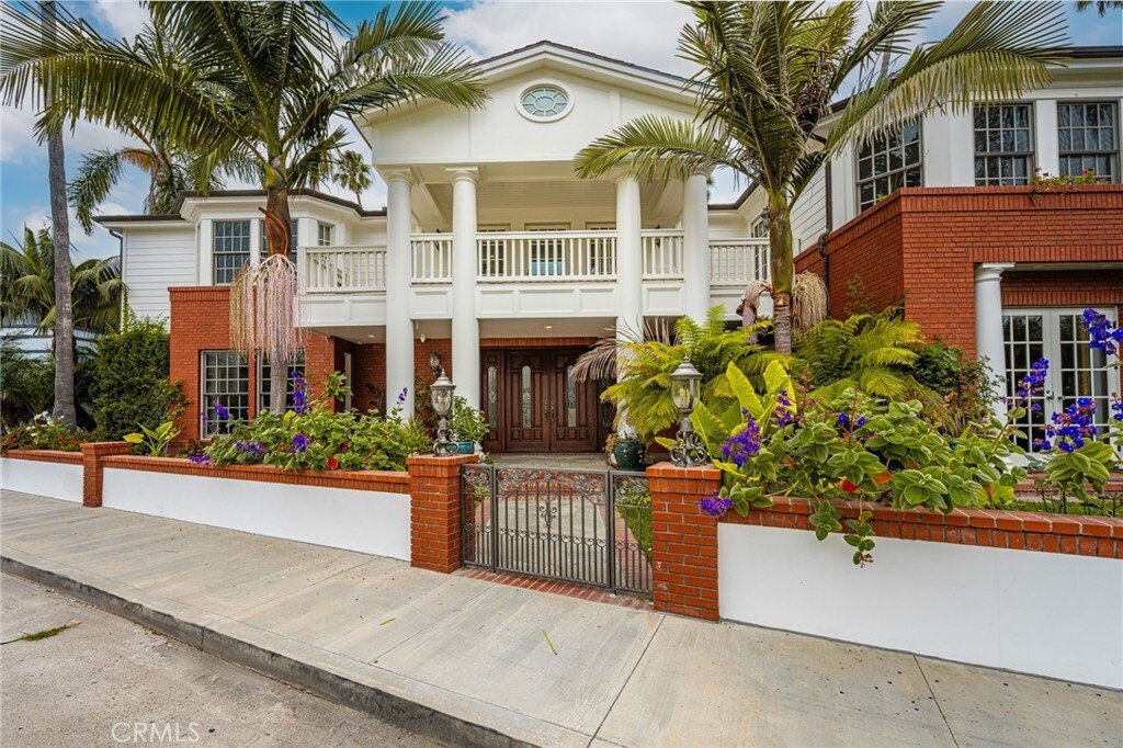 House in Signal Hill, California, United States 4 - 18398011