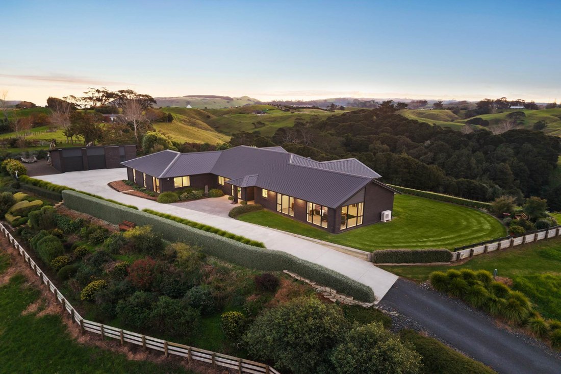 House in Pollok, Auckland, New Zealand 3 - 18397835