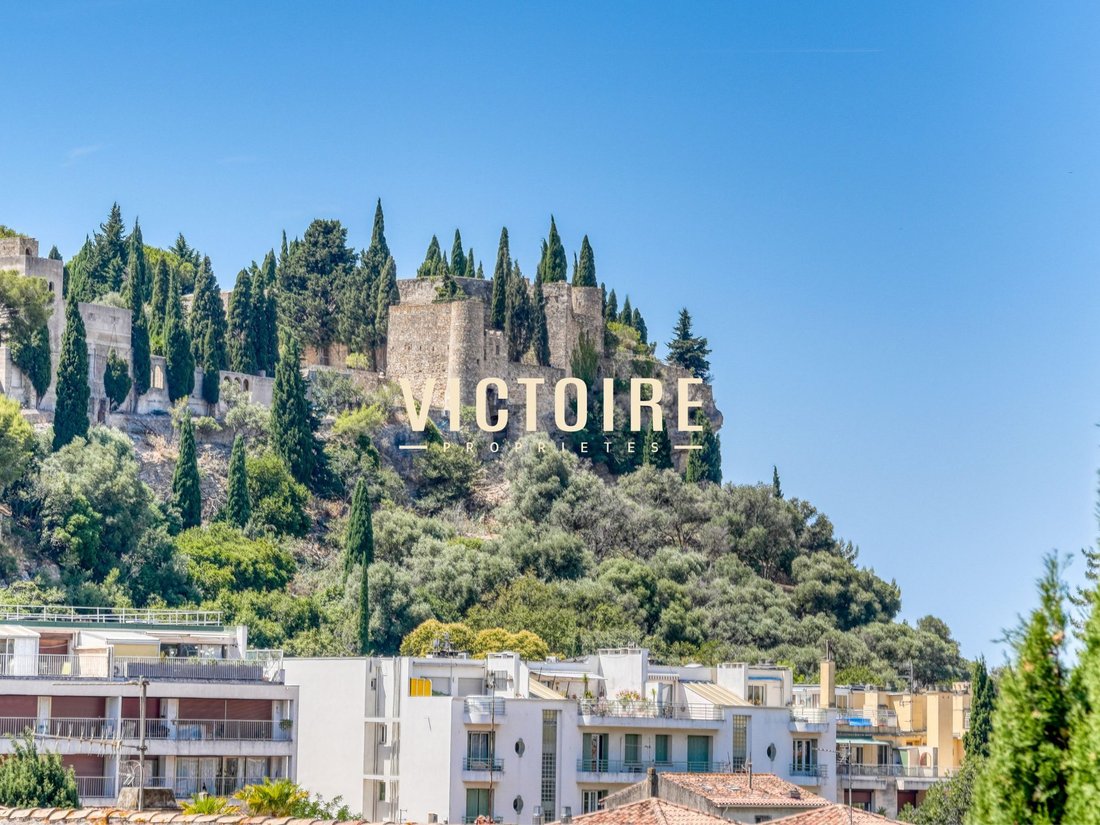 Apartment in Cassis, Provence-Alpes-Côte d'Azur, France 1 - 18398125