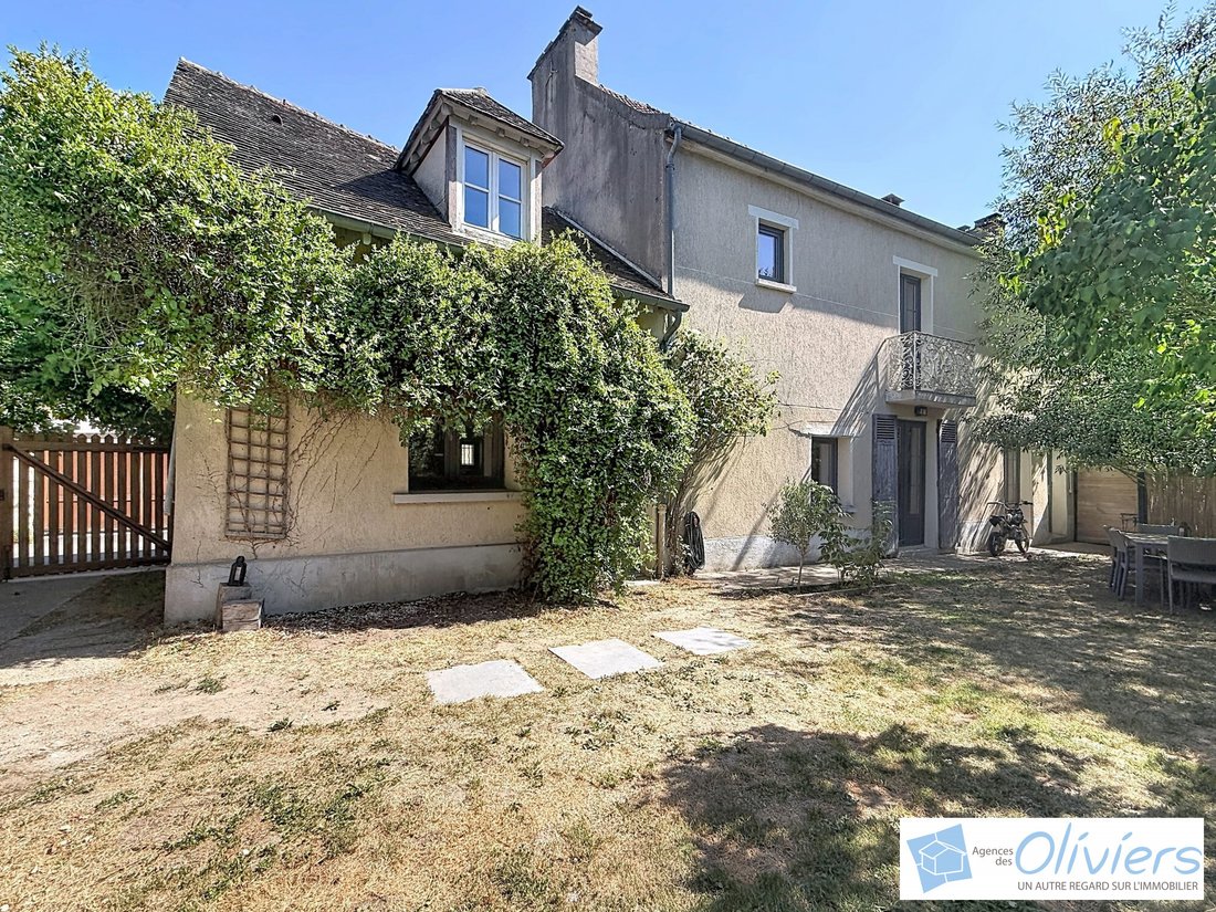 House in Dampierre-en-Yvelines, Ile-de-France, France 1 - 18397984