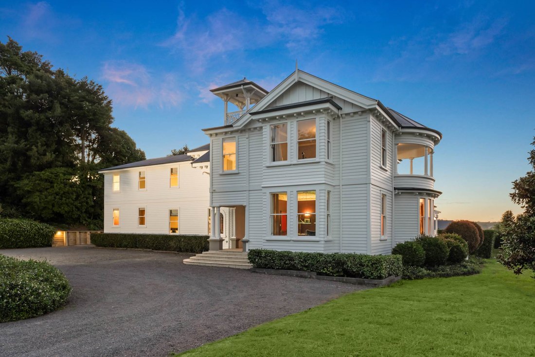 House in Ararimu, Auckland, New Zealand 3 - 17244696