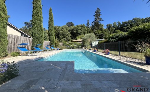 House in Langoiran, Nouvelle-Aquitaine, France 1