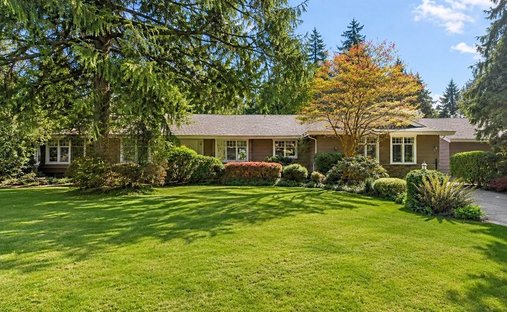 House in Surrey, British Columbia, Canada 1
