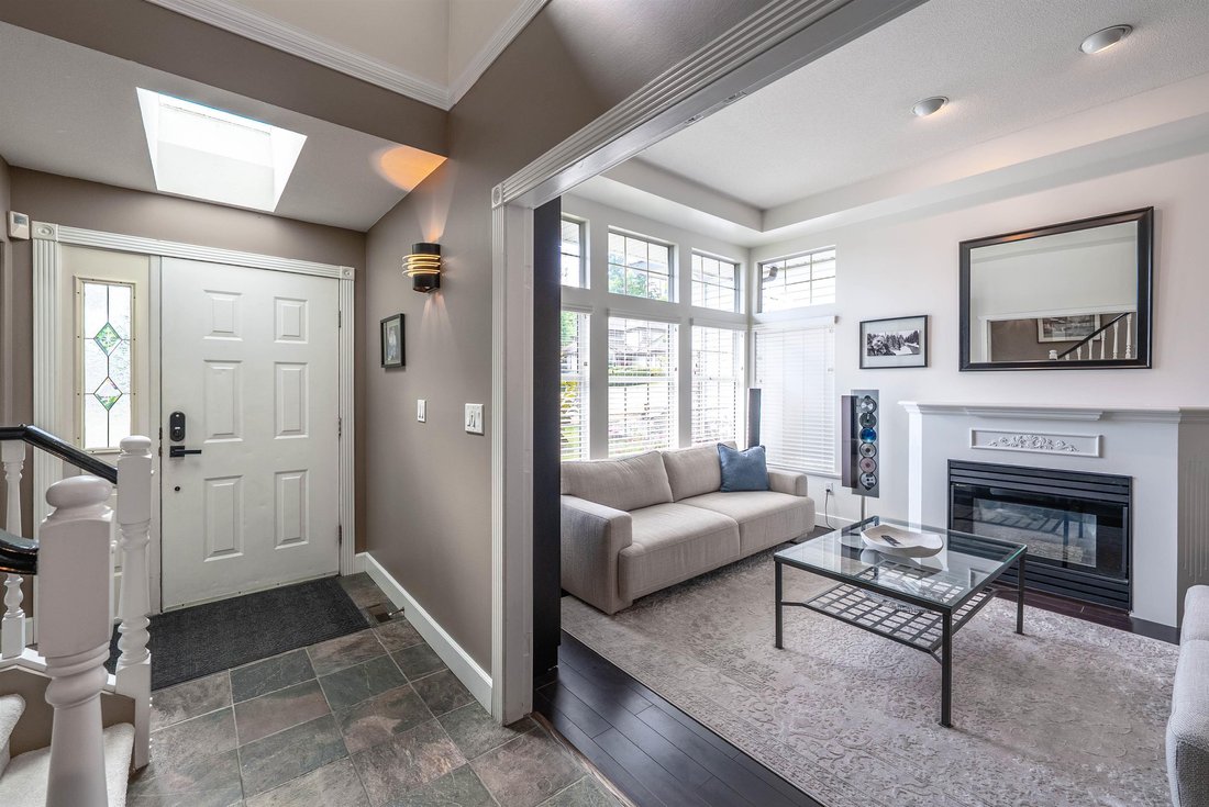 House in Coquitlam, British Columbia, Canada 2 - 18397817