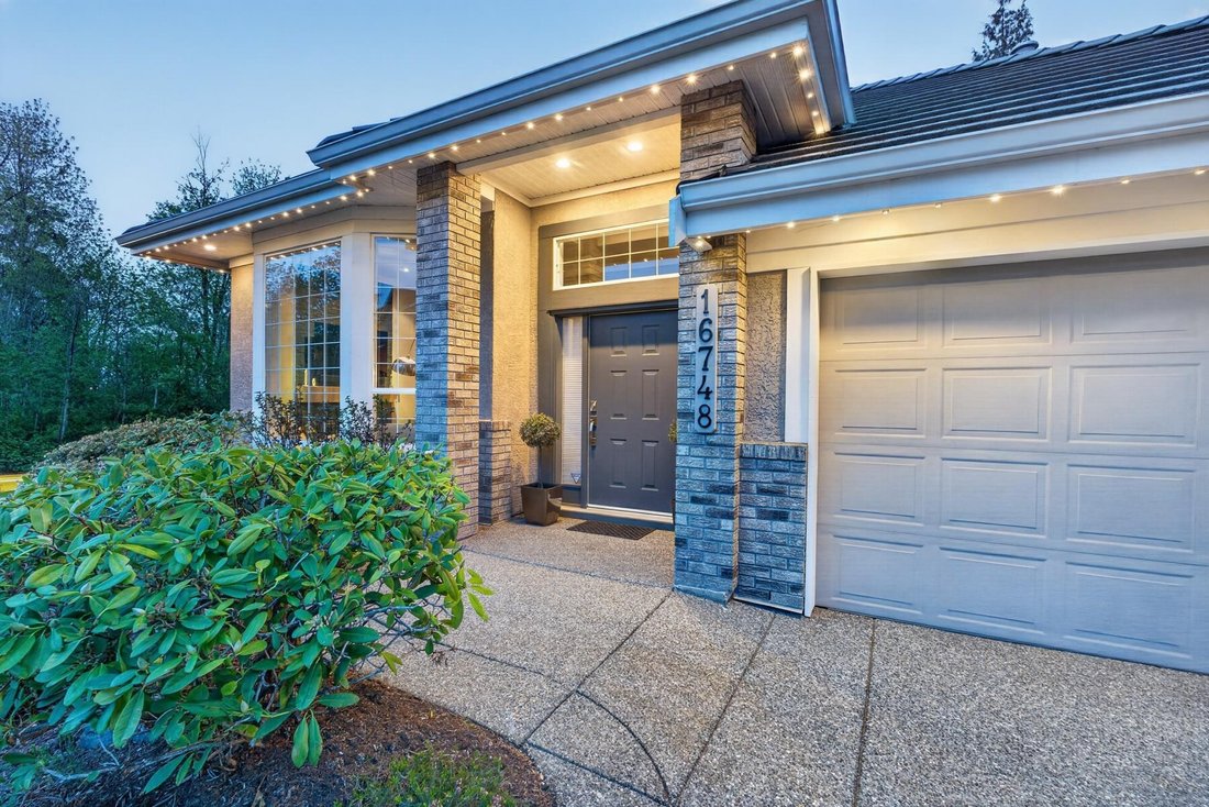 House in Surrey, British Columbia, Canada 1 - 18397831
