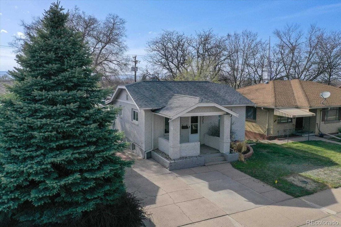 Englewood, Colorado, United States 3 - 18397716