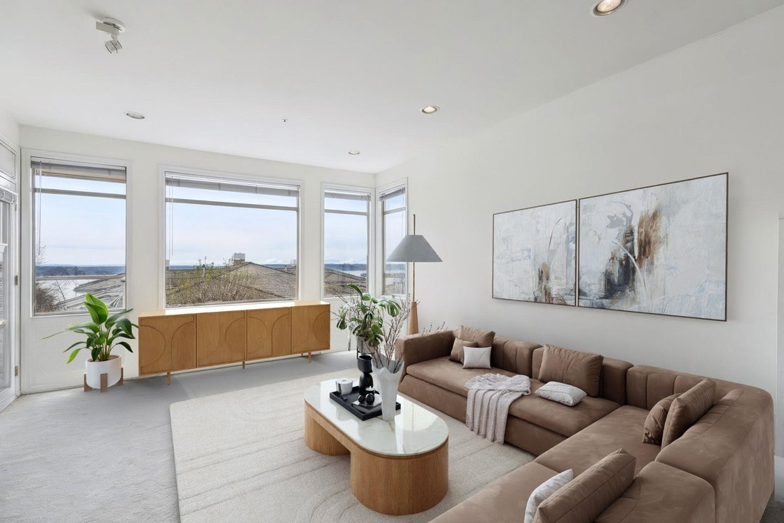 House in West Vancouver, British Columbia, Canada 3 - 18397845