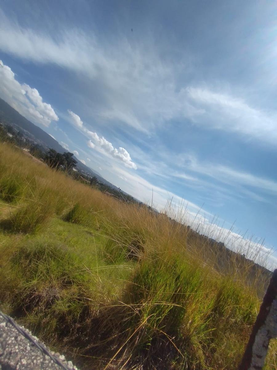 Land in Quito, Pichincha, Ecuador 4 - 18397685