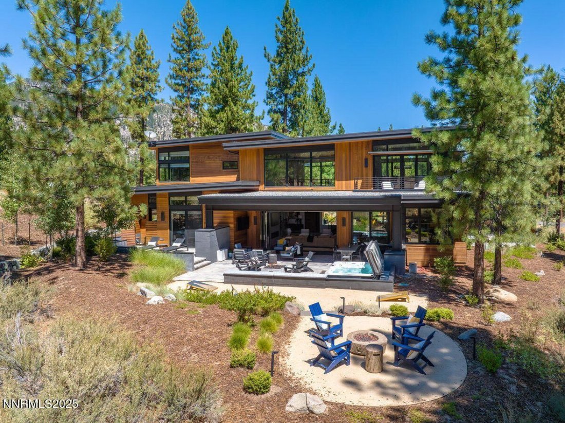 House in Genoa, Nevada, United States 5 - 18398001