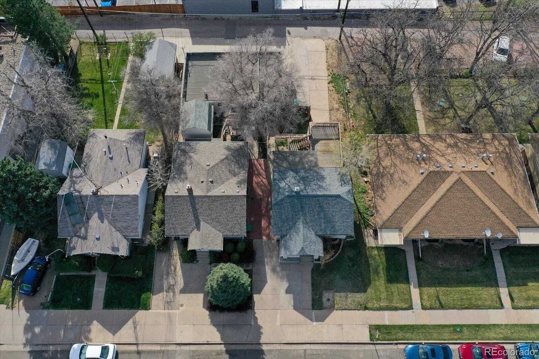 Englewood, Colorado, United States 2 - 18397716