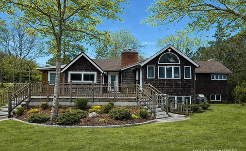 Land in Southampton, New York, United States 1