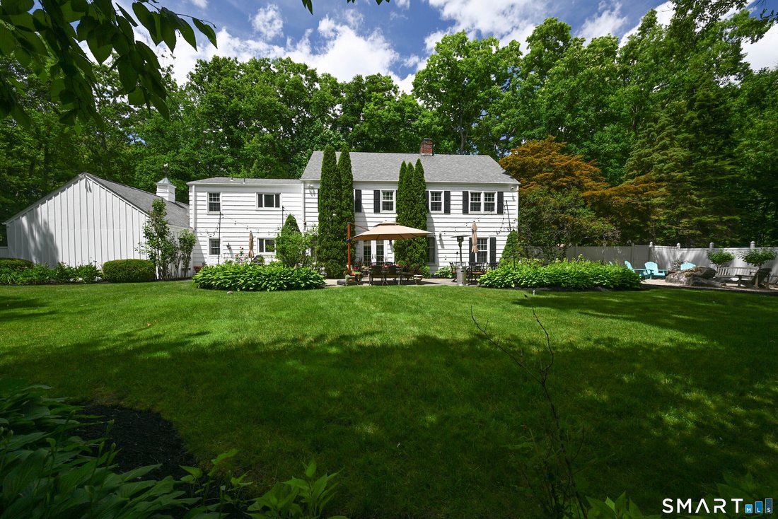 House in Danbury, Connecticut, United States 4 - 18398196