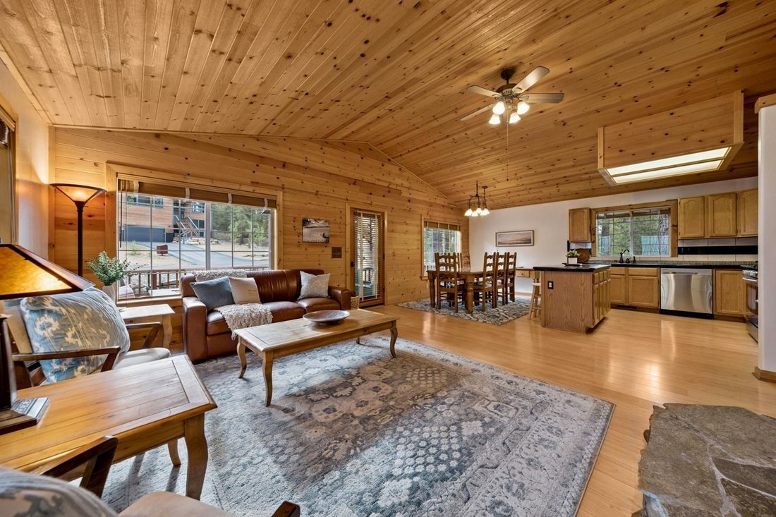 House in Truckee, California, United States 2 - 18397765