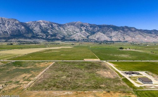 Land in Gardnerville, Nevada, United States 1
