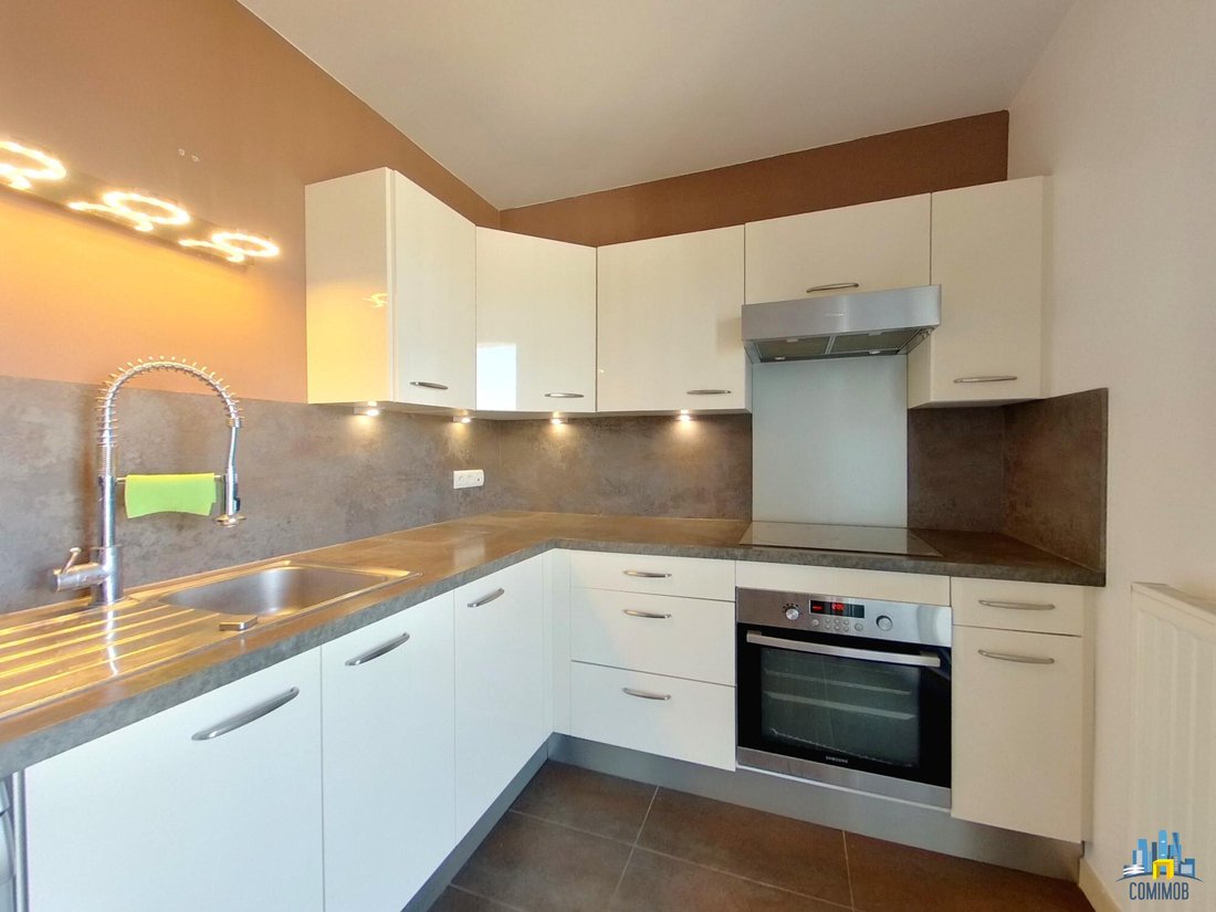 Apartment in Manin-Jaurès, Paris 19e Arrondissement, Paris 4 - 18398071