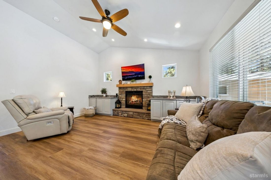 House in South Lake Tahoe, California, United States 5 - 18397708
