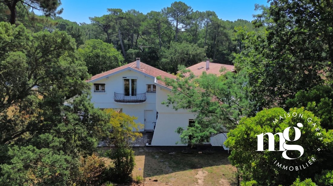 Villa in Seignosse, Nouvelle-Aquitaine, France 1 - 18398035