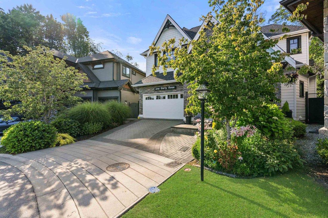 House in Surrey, British Columbia, Canada 2 - 18397793