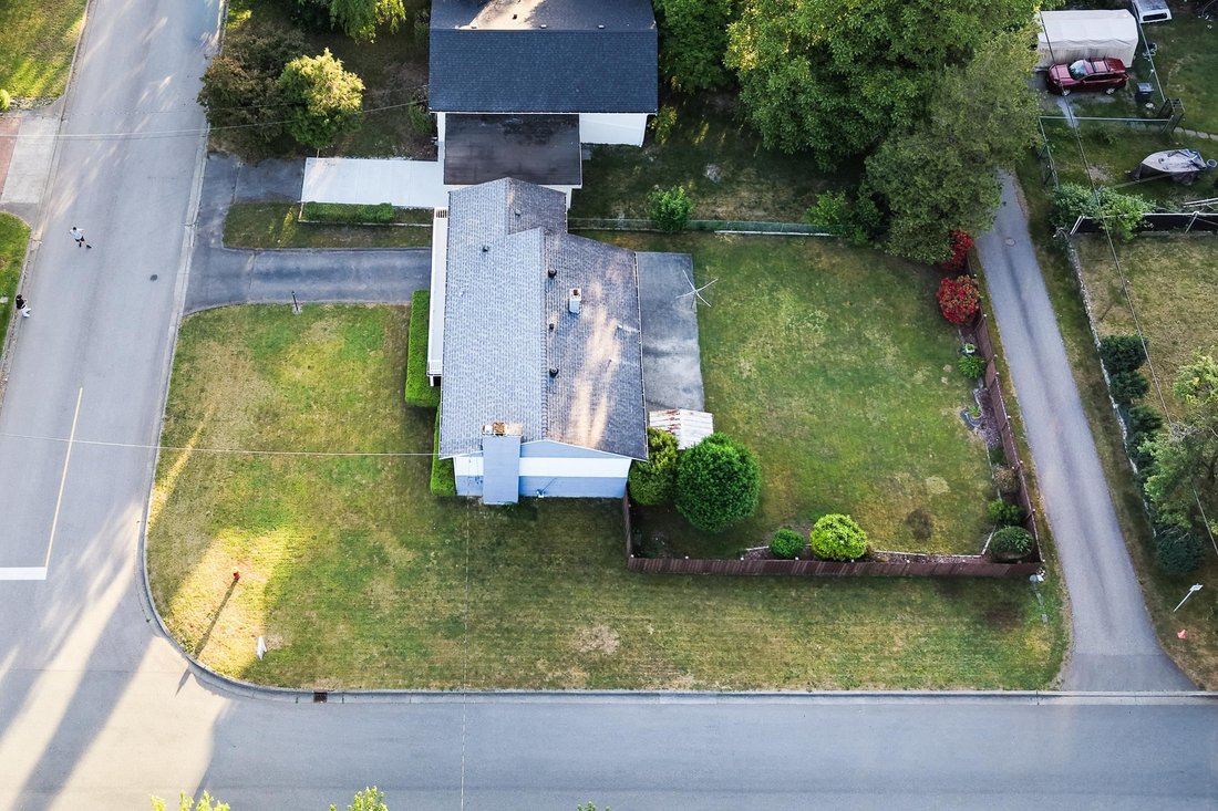 House in Coquitlam, British Columbia, Canada 5 - 18397819
