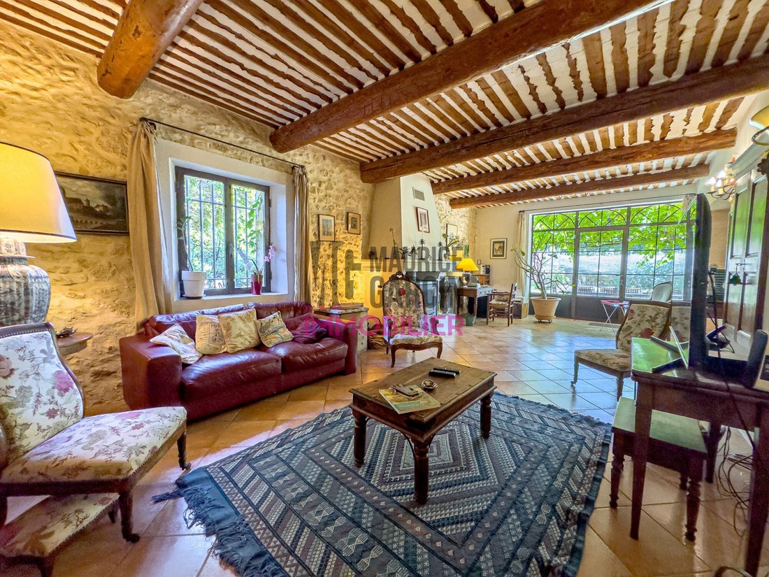 House in Cavaillon, Provence-Alpes-Côte d'Azur, France 5 - 18398092